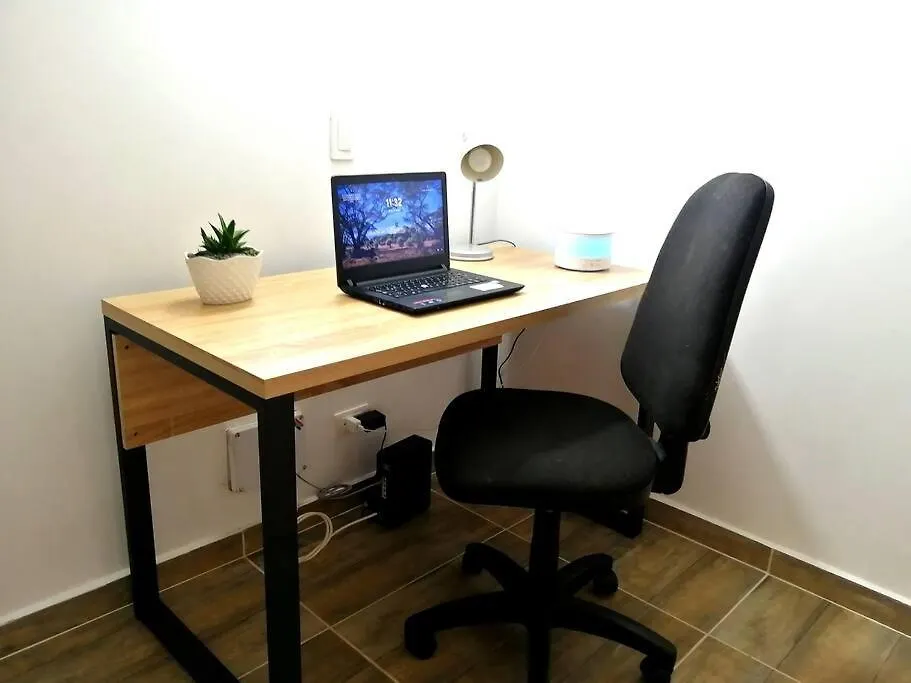Apartamento En Medellin Cerca Al Poblado Κολομβία